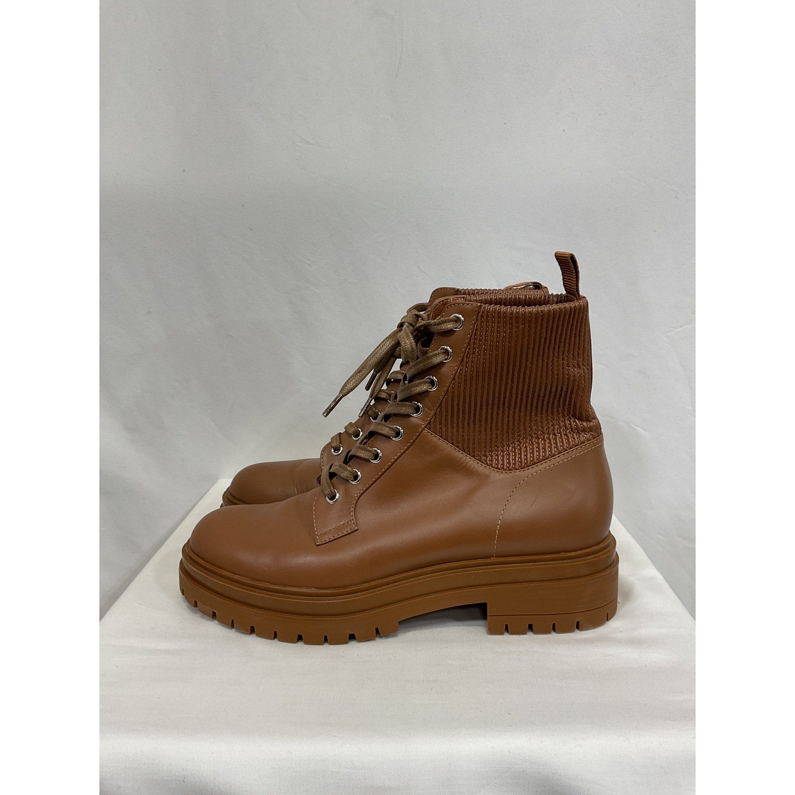 Gianvito Rossi 'Martis 20 ' Brown Leather Ribbed-Detail Combat Boots Size 40