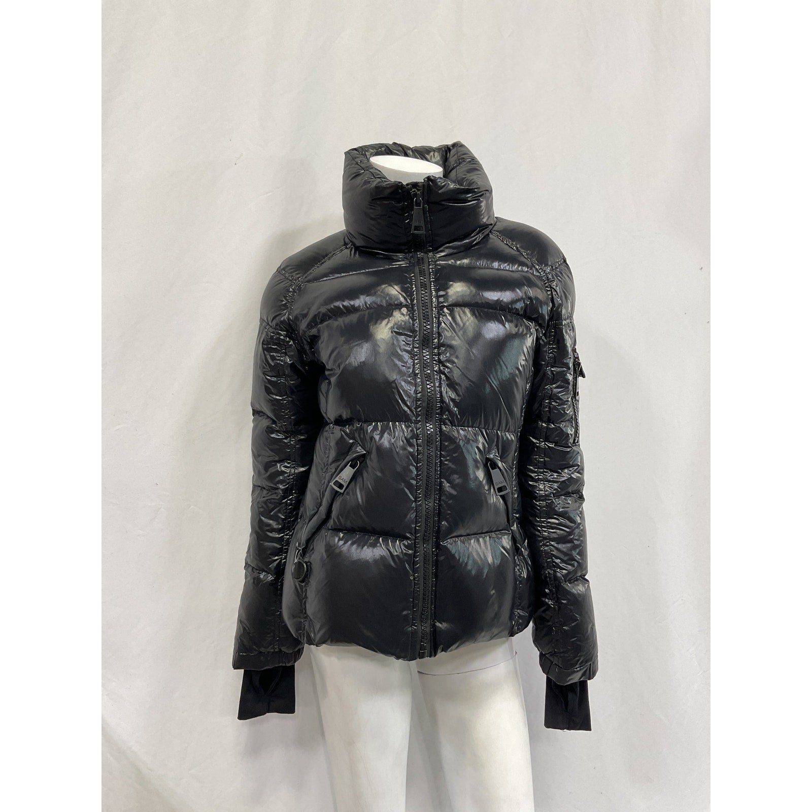 Sam. 'Freestyle' Black Down Puffer Jacket Size M
