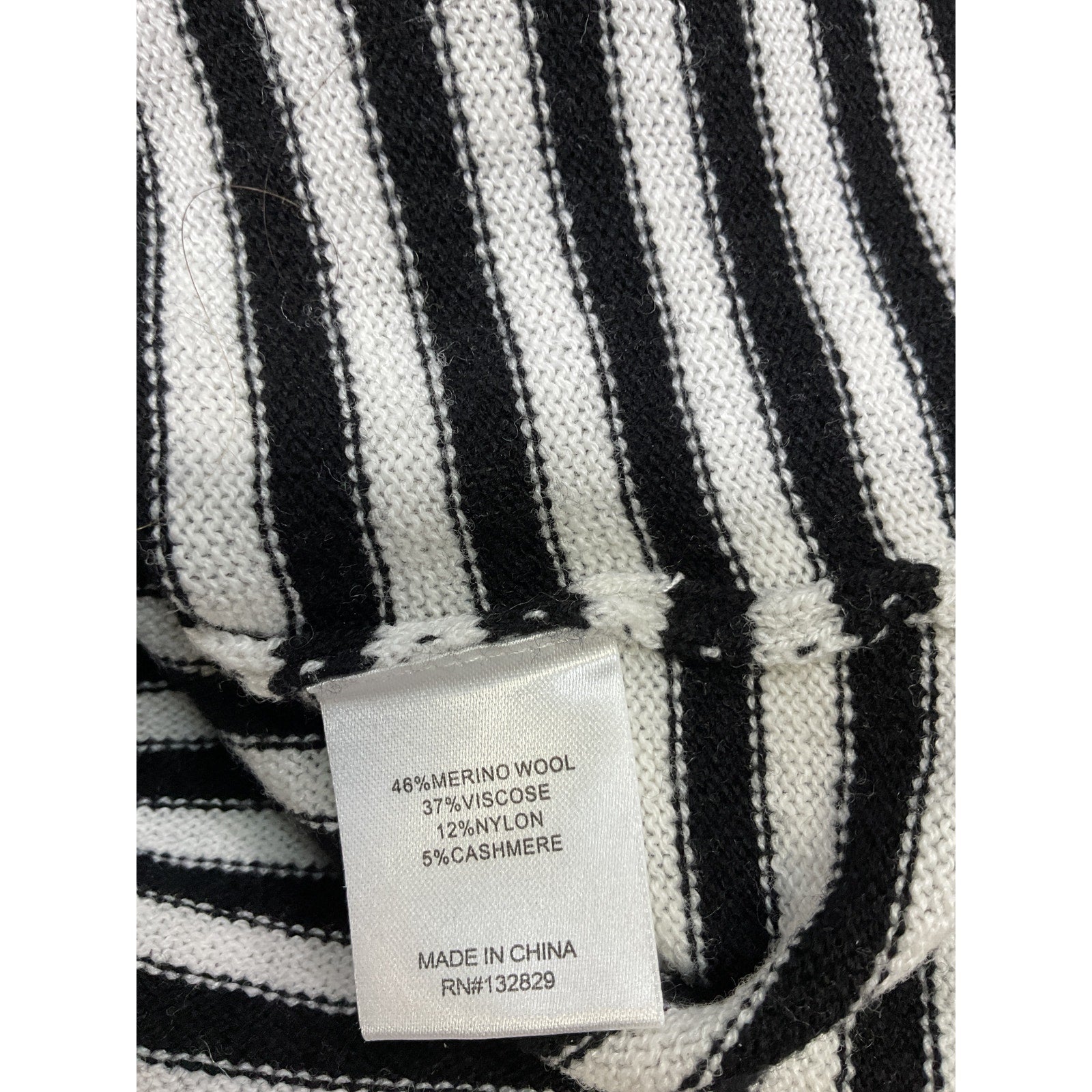Helsa 'Alva' Black Merino Wool Turtleneck Sweater Size M