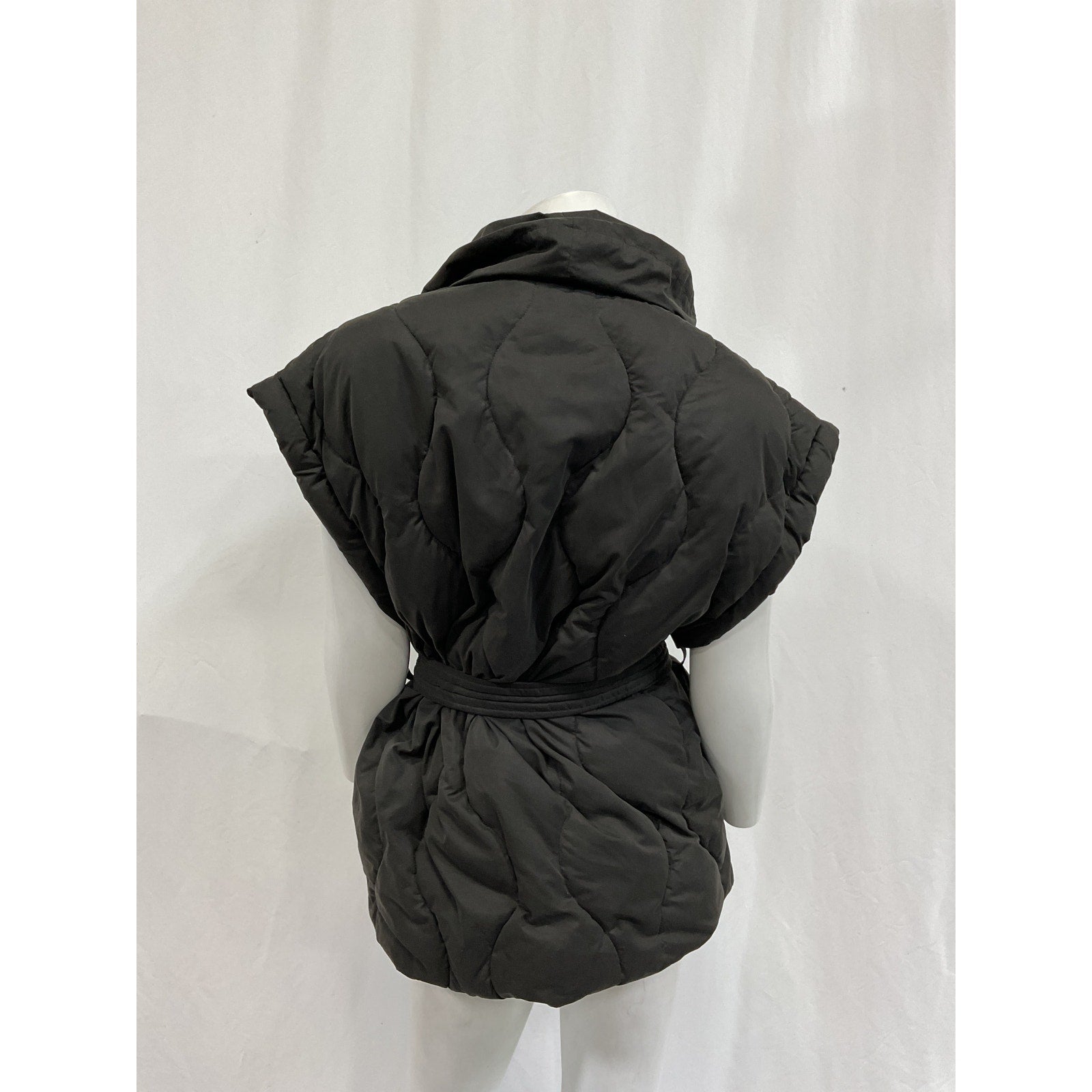 Eaves 'Addison' Black Vest Size XS