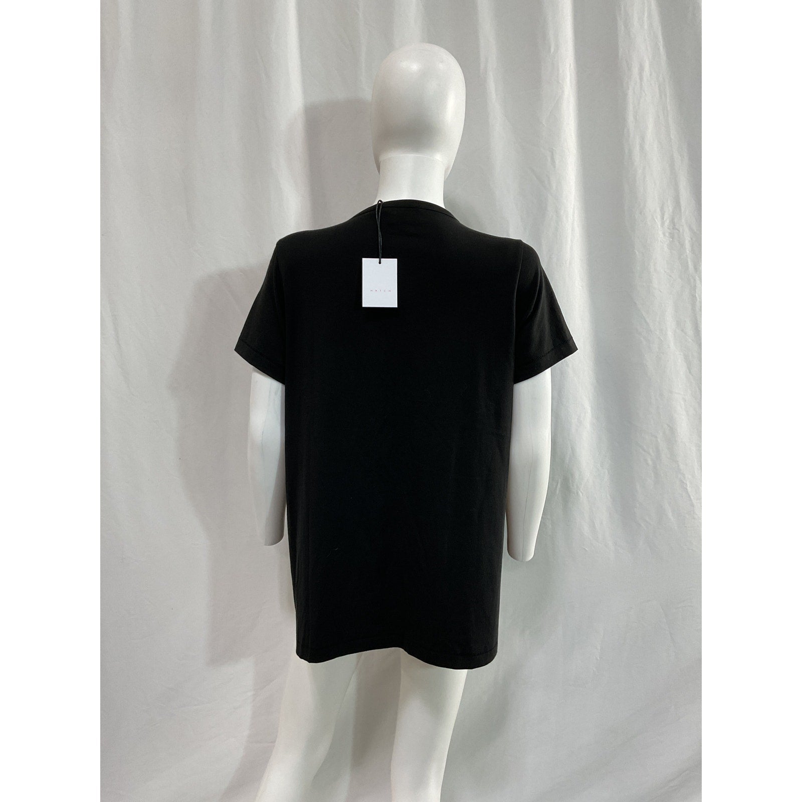 Hatch 'The Luxe Nursing' Black Tee Size 2 - NWT