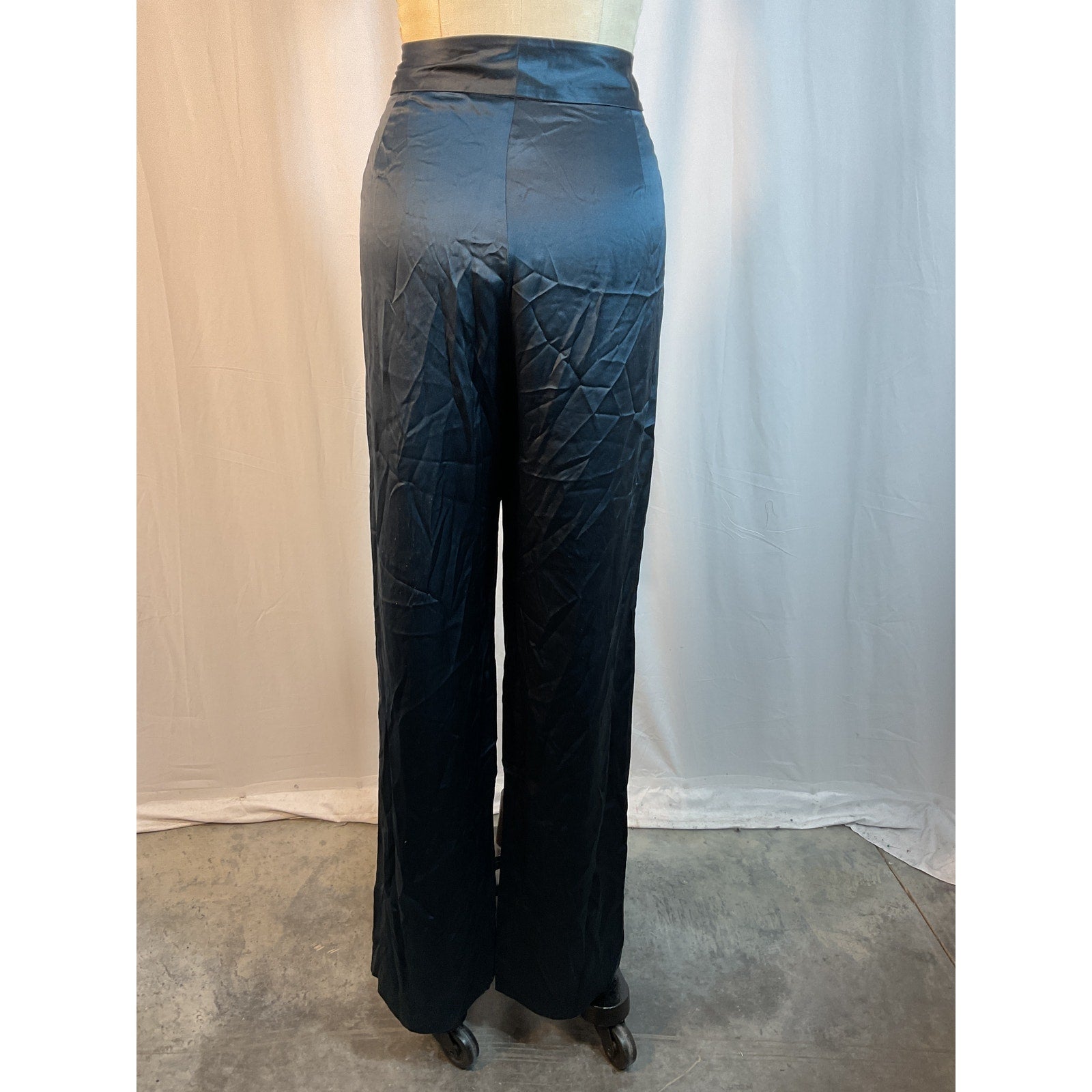The Sei Green Wide Leg Trouser Size 6 - NWT