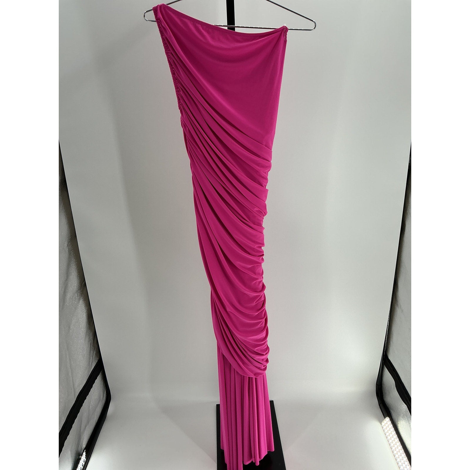 Norma Kamali 'Diana' Pink Polyester Fishtail Gown Size S