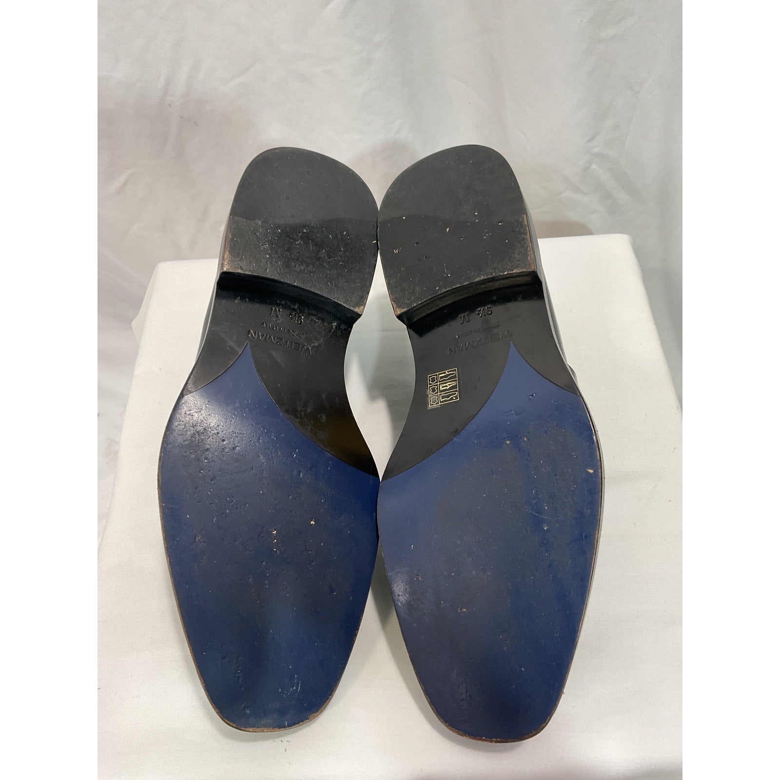 Stuart Weitzman 'Royce Kiltie' Black Leather Brushed Calf Loafer Size 7
