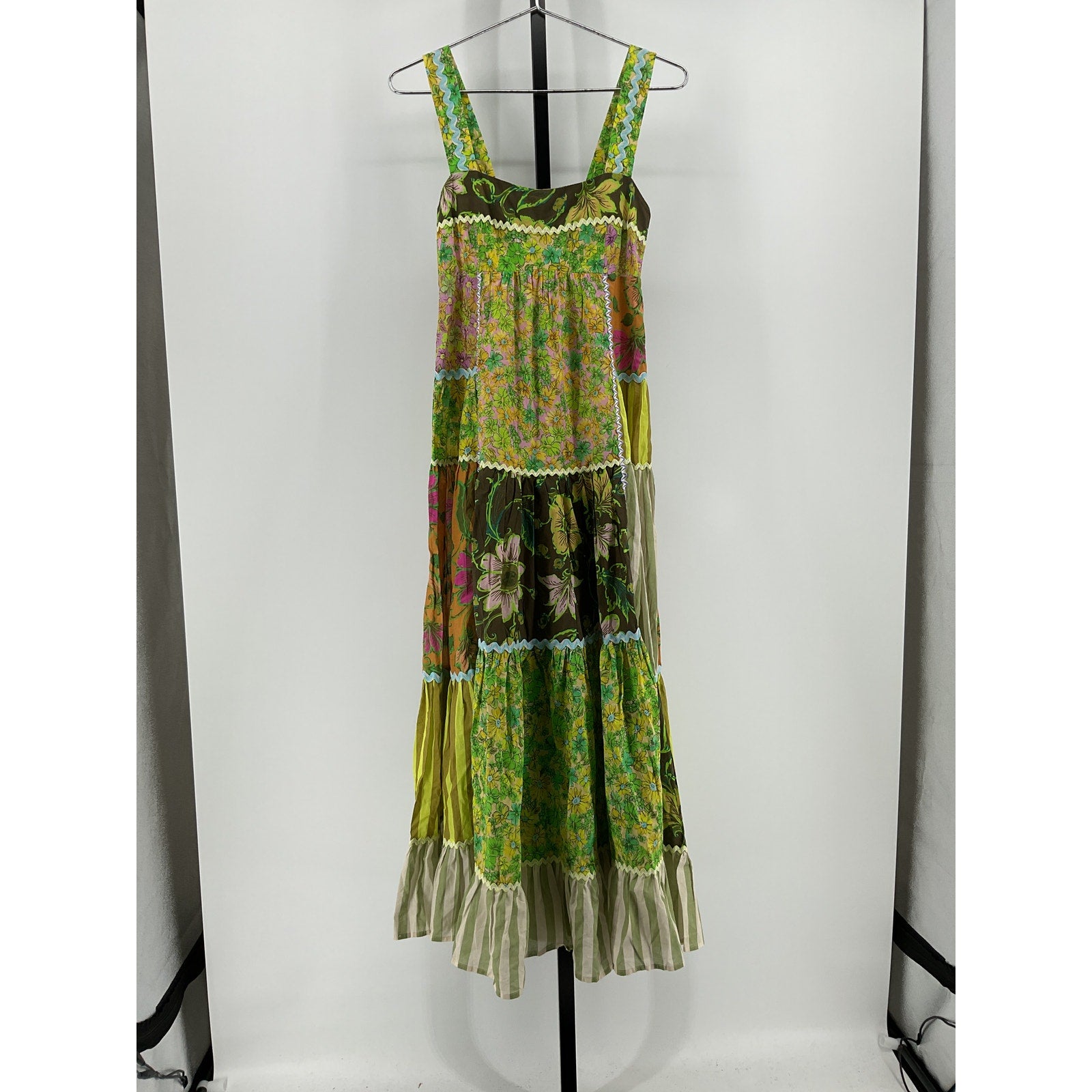Al�mais 'Winnie' Green Patchwork Appliqu�d Printed Cotton Maxi Dress Size US 4