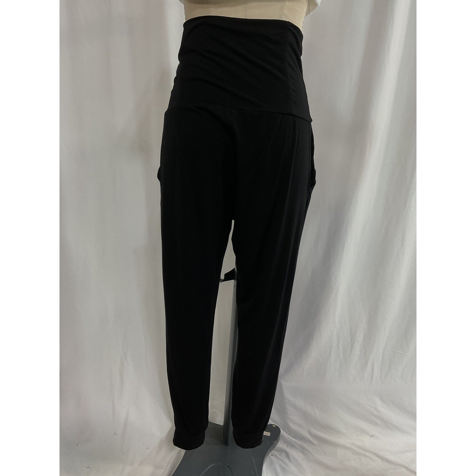 Hatch Black 'The Ultimate Before During & After' Maternity Bamboo Blend Legging Size S