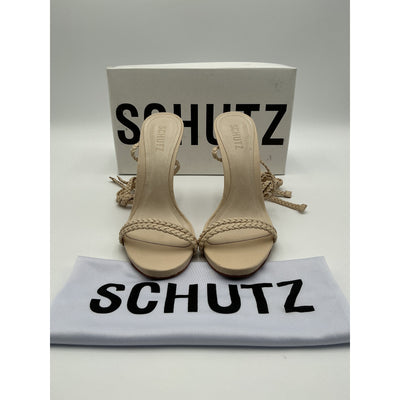 Schutz Chic Beige Jada Sandals Size 9 B