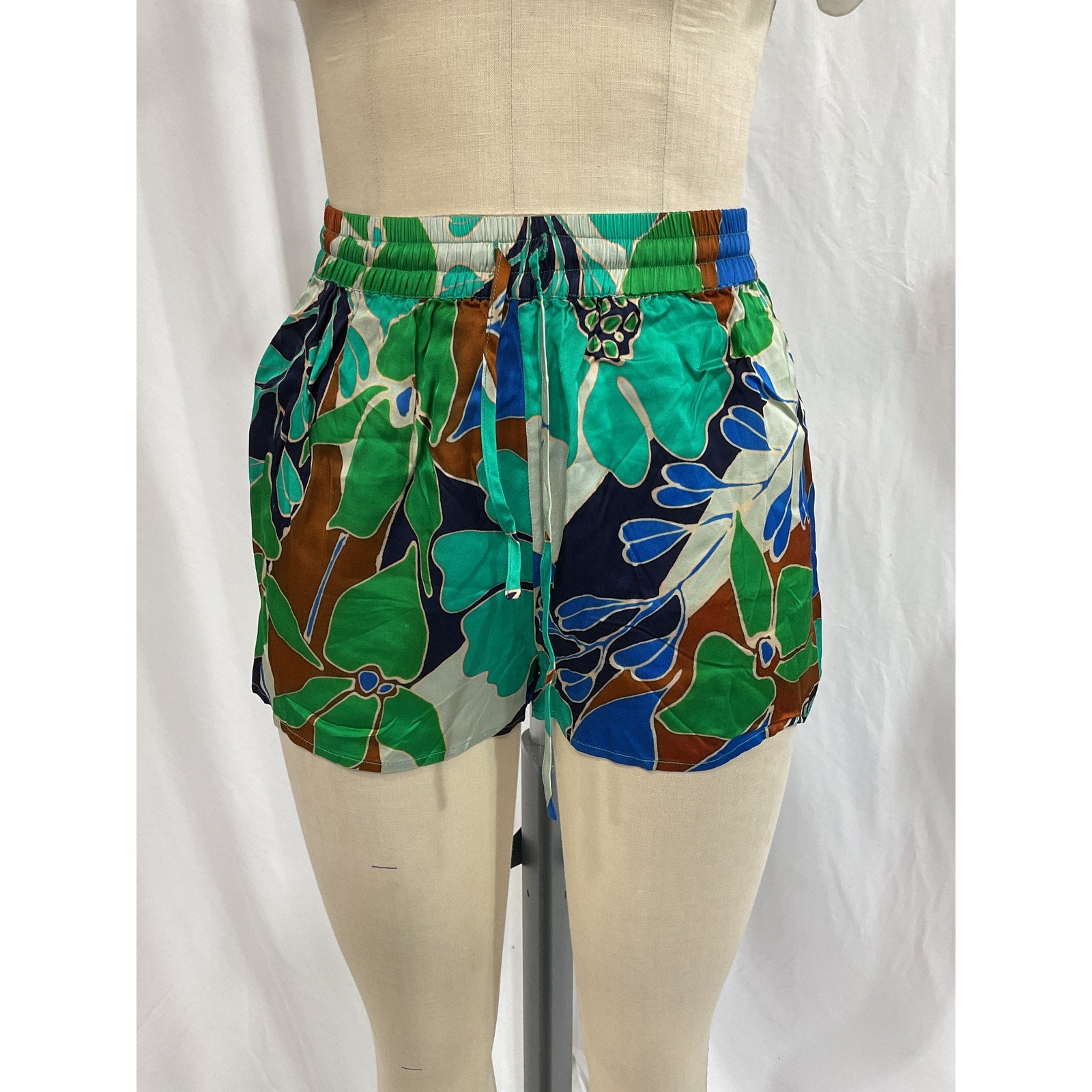 Cult Gaia 'Sissi' Blue Satin Floral Print Shorts Size XS - NWT