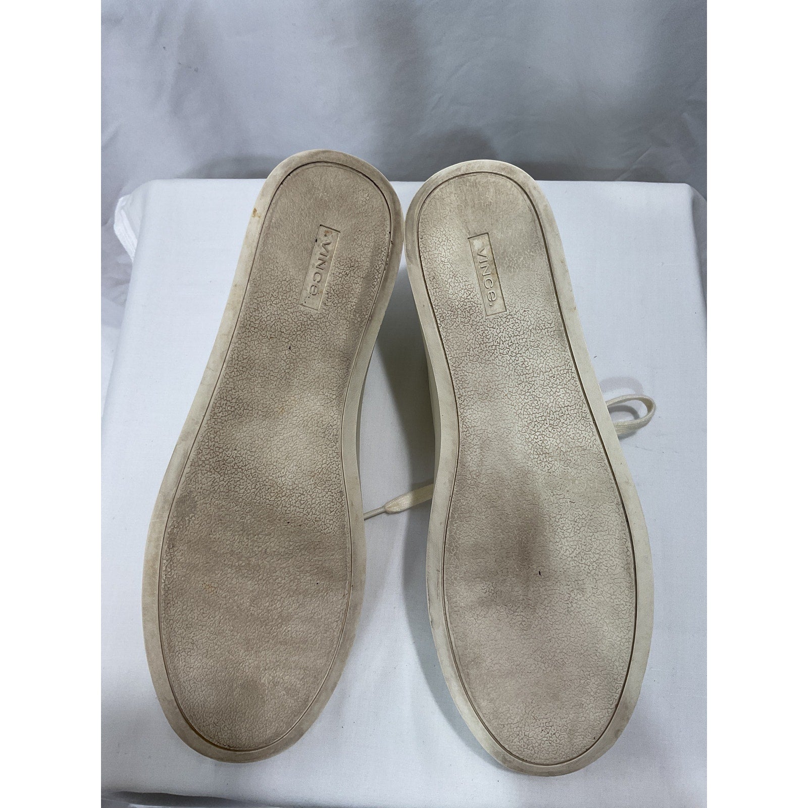 Vince 'Gabi' White Low Top Sneaker Size 11