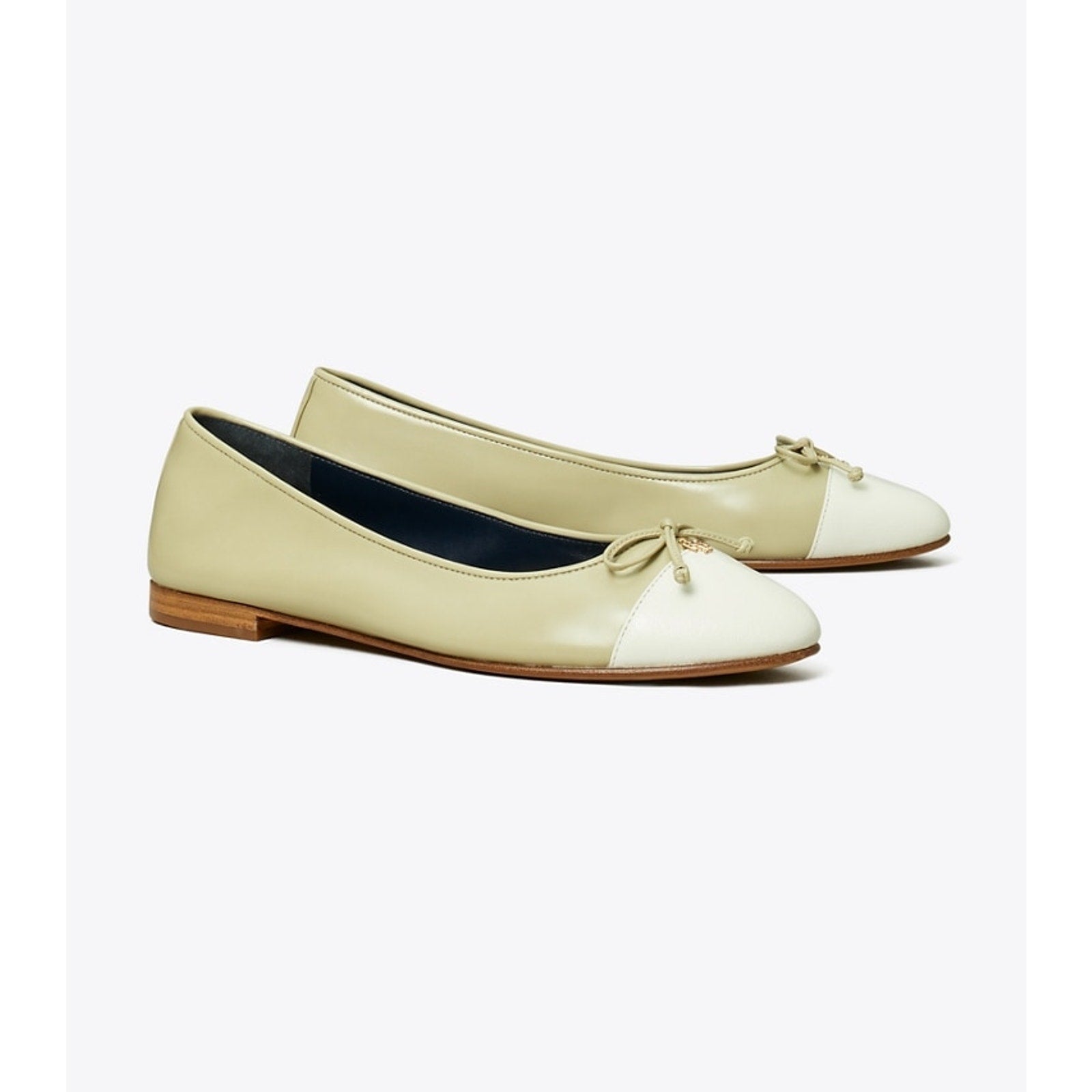 Tory Burch 'Cap-Toe' Green Leather  Ballet Flat Size 7.5