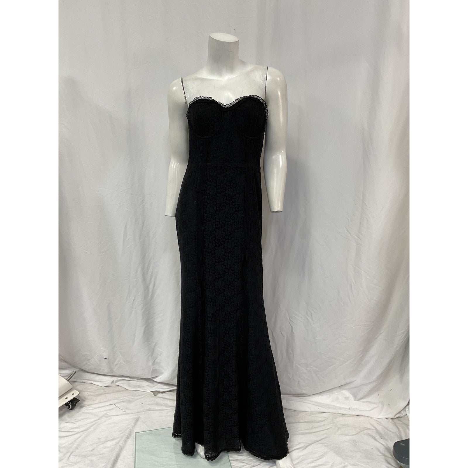 Majorelle 'Mari' Black Polyester Elena Gown Size M