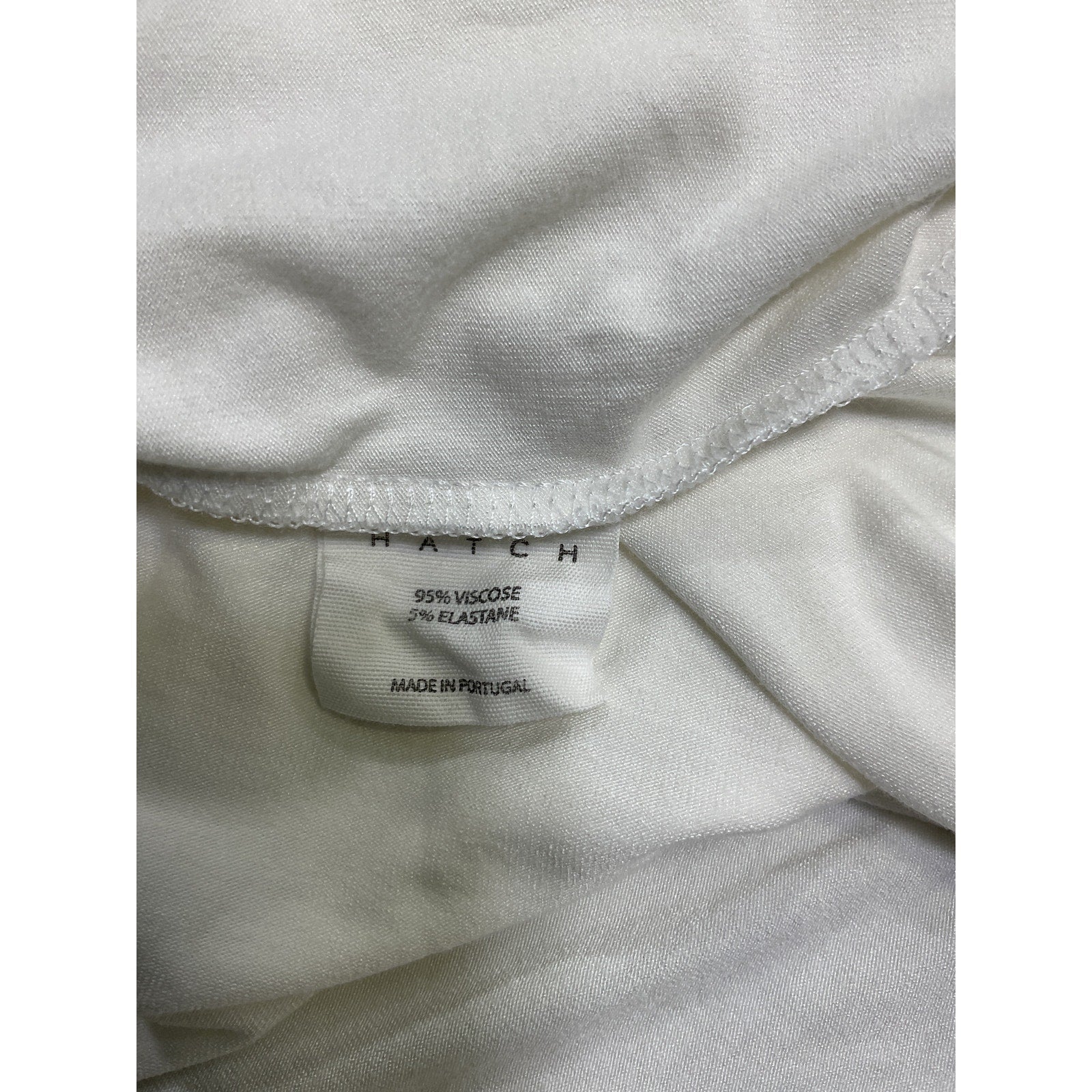 Hatch 'The Perfect' White Viscose Vee Size 0
