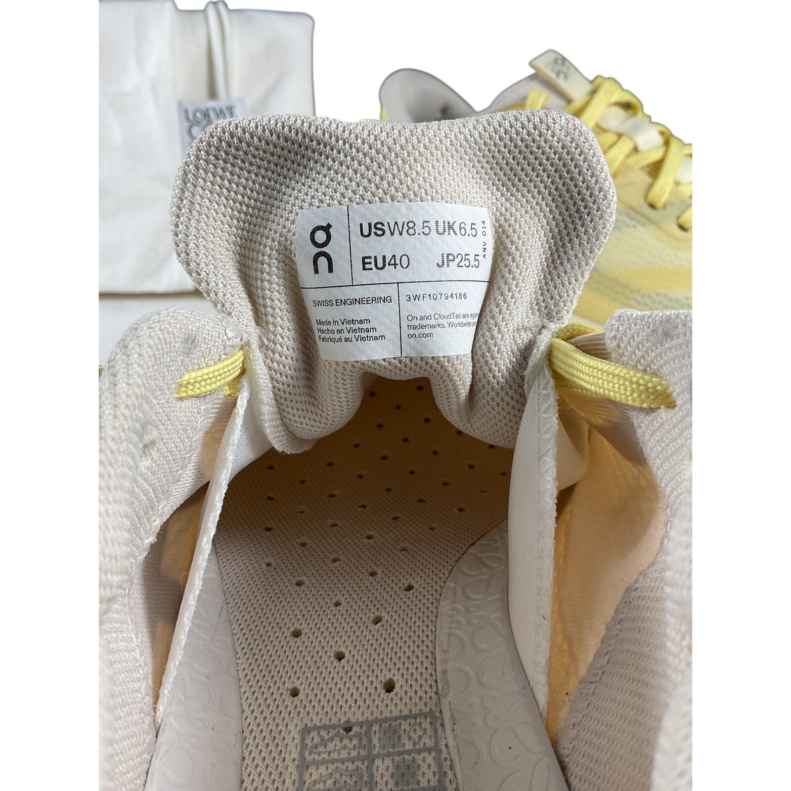 Loewe + 'On Cloudventure' Yellow Mesh 2.0 Rubber-Trimmed Paneled Recycled-Mesh Sneakers Size 8.5