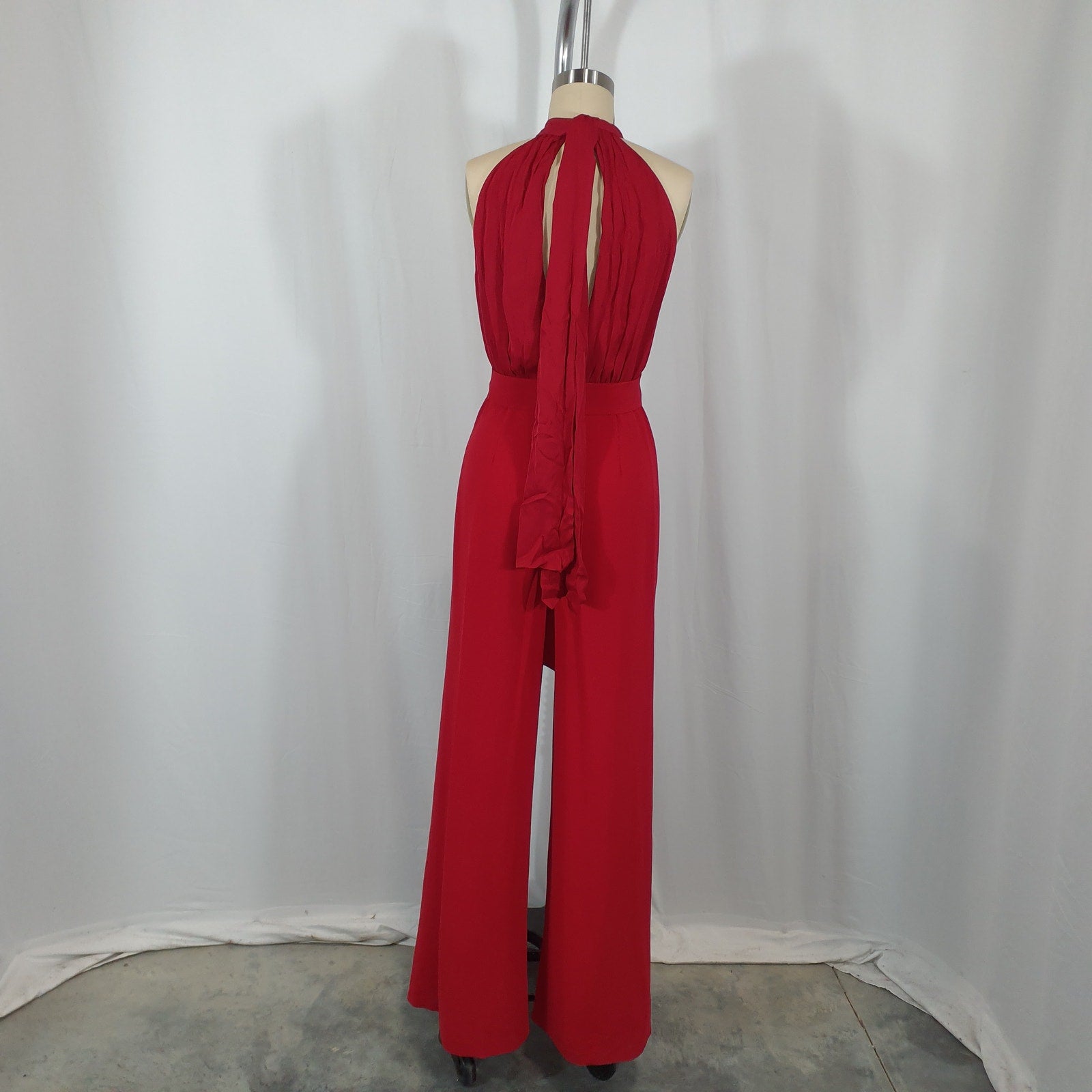 Alice + Olivia 'Thelma' Red Sleeveless Halter Nk Jumpsuit Size 4