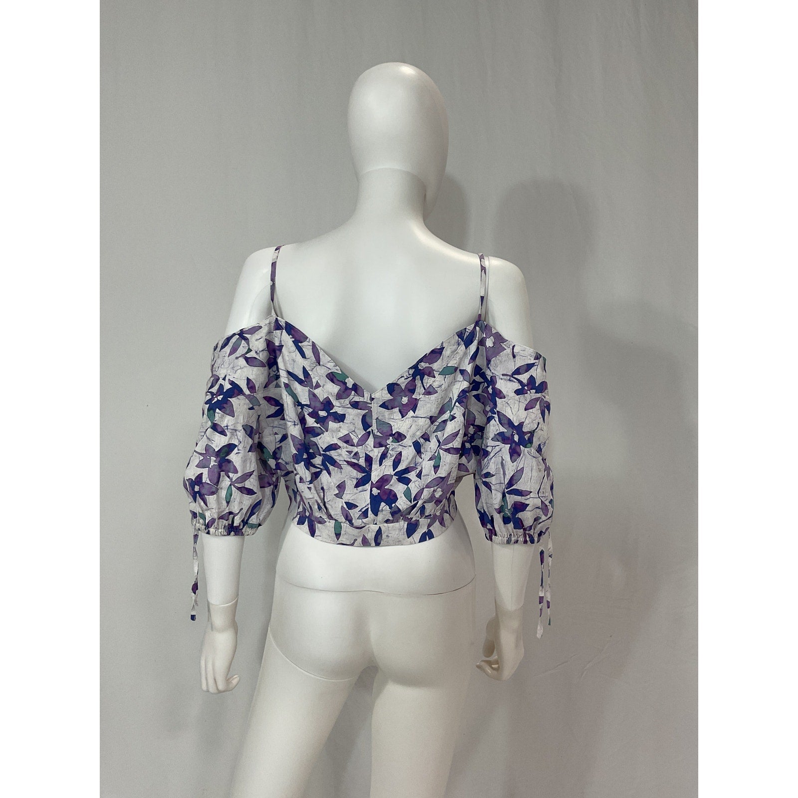 Isabel Marant 'Lizberit' White Floral Print Cold Shoulder Cut Out Crop Top Size 10