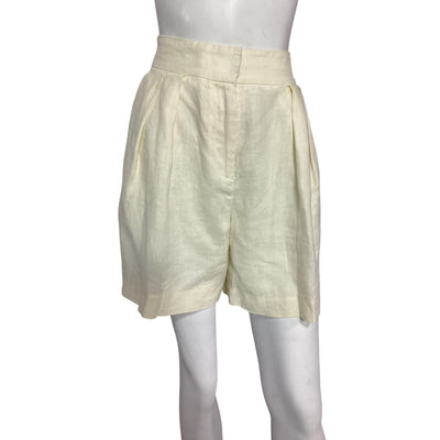 L'Academie Pleated Creme Carinne Shorts Size S