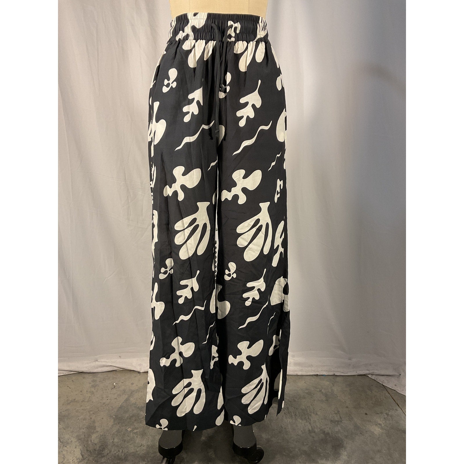 Frame 'Drawstring' Black Lounge Pants Size S