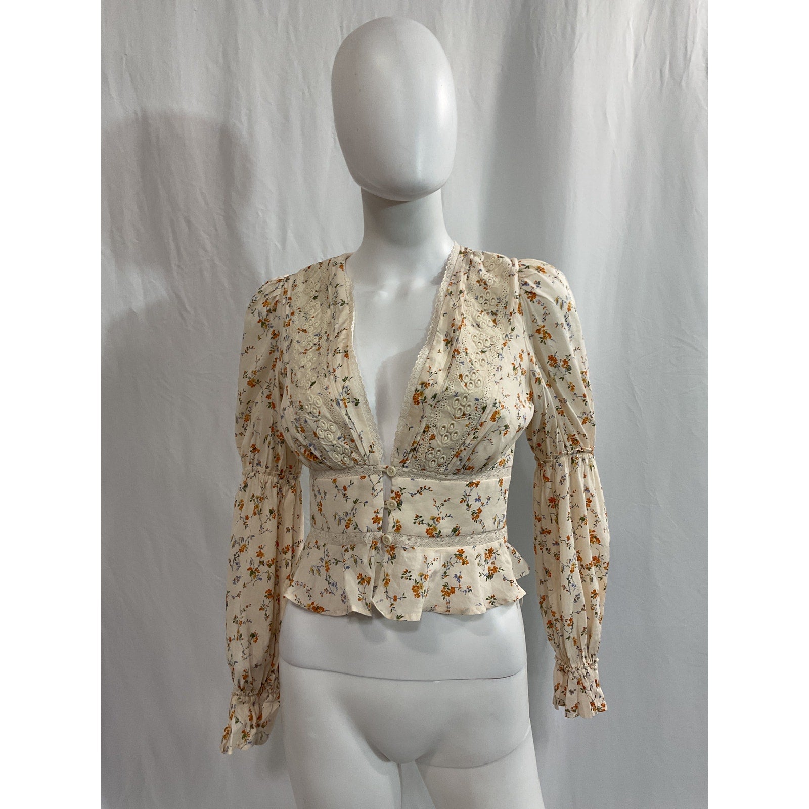 Reformation 'Meadowlark' White Top Size 2