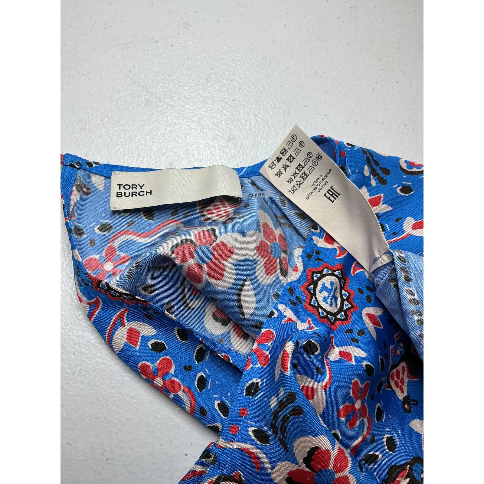 Tory Burch Printed Blue Silk Shell Top Size 2