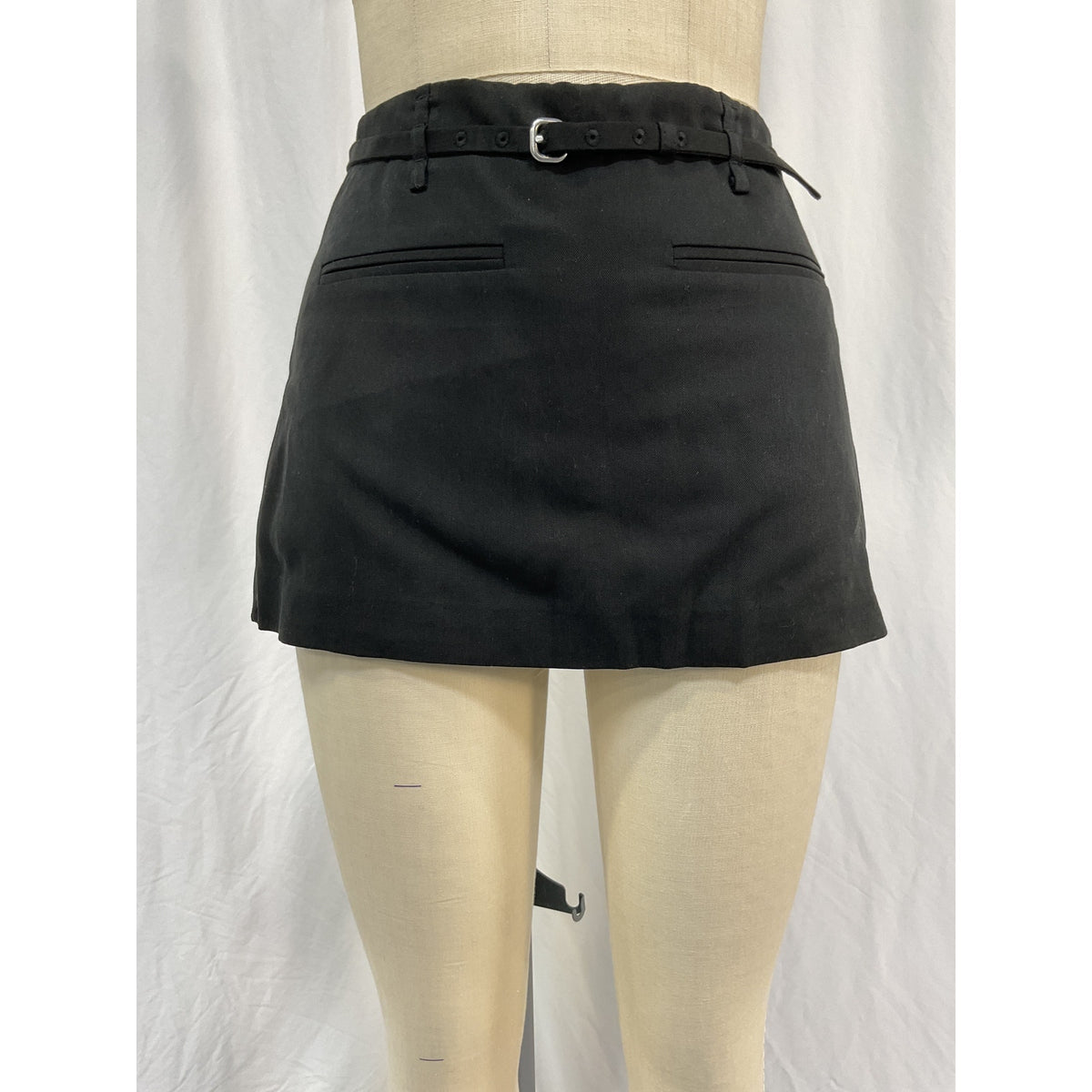 Reformation 'Bobbi' Black Tencel Skort Size 0