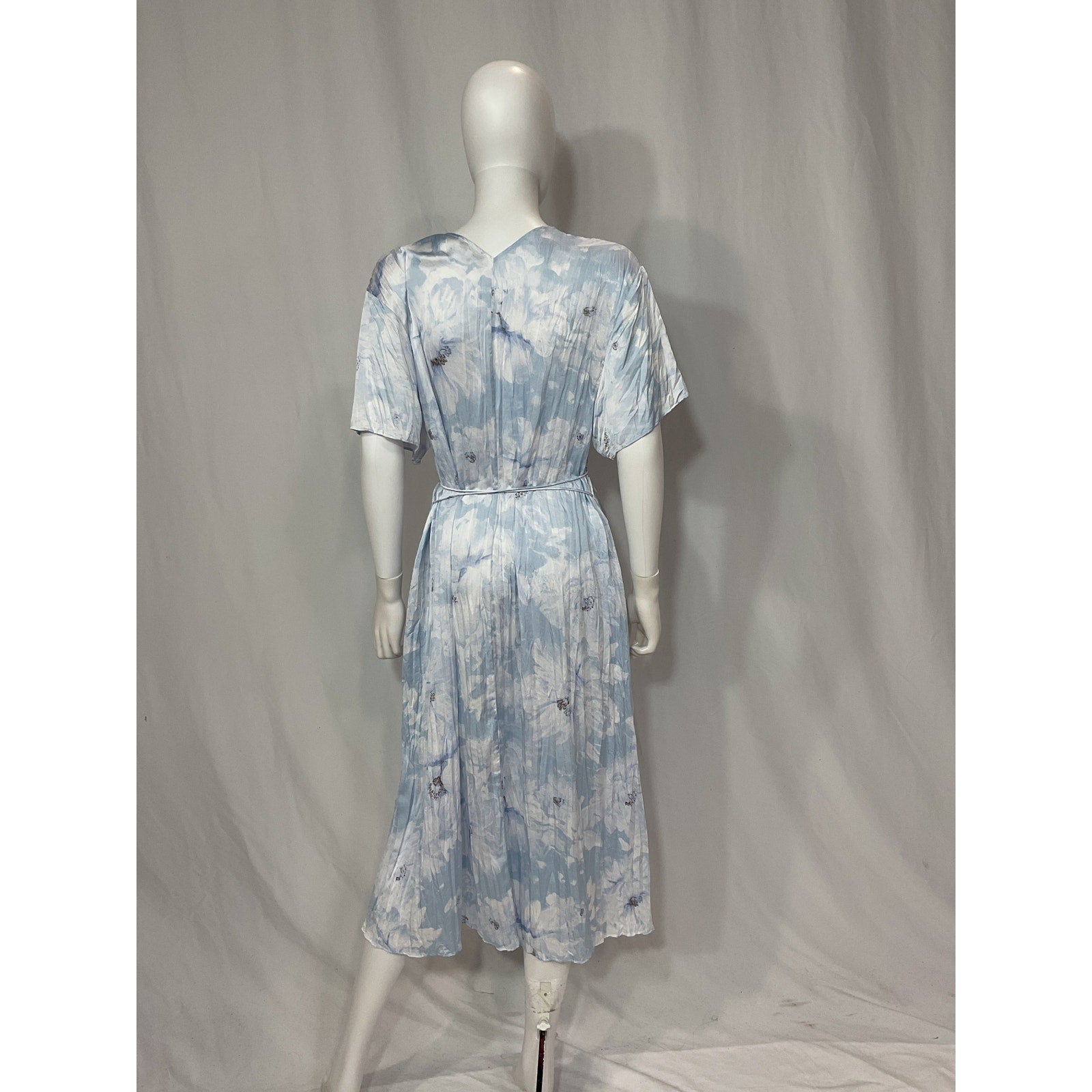 Vince 'Painted' Blue Magnolia Tie Waist V Neck Short Sleeve Tie Waist Midi Dress Size M