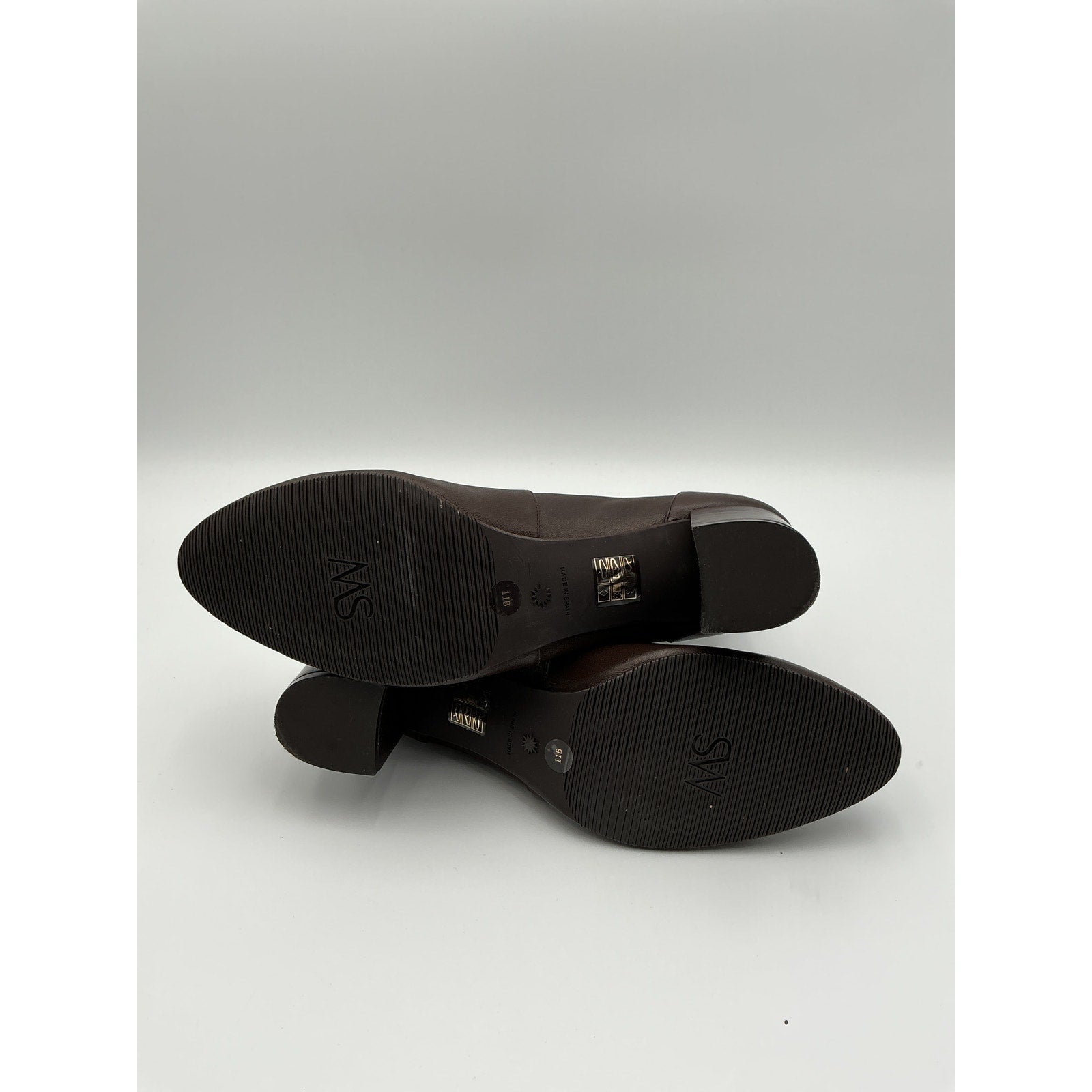 Stuart Weitzman 'Yuliana 60' Brown Heel Size 11 B