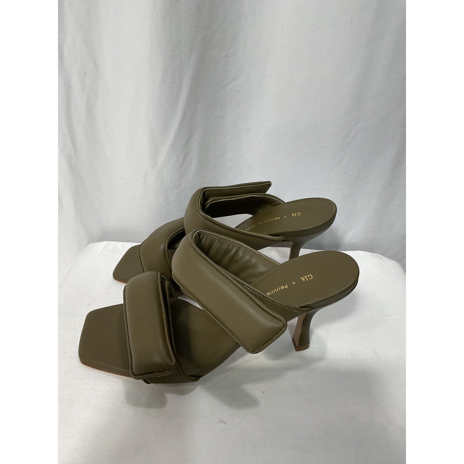 Gia Borghini Green Velcro Strap Mules Heel Size 6