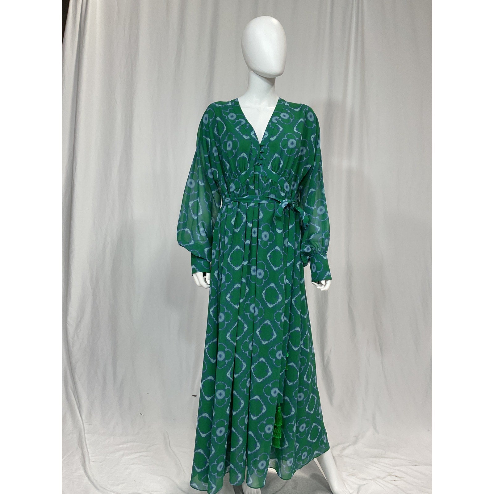 Neiman Marcus 'Alexis Skarla' Green V Neck Dress Size S - NWT