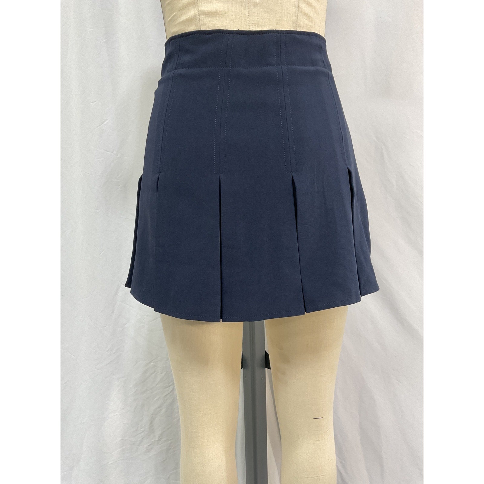Cinq A Sept 'Miranda' Navy Polyester Skirt Size 8