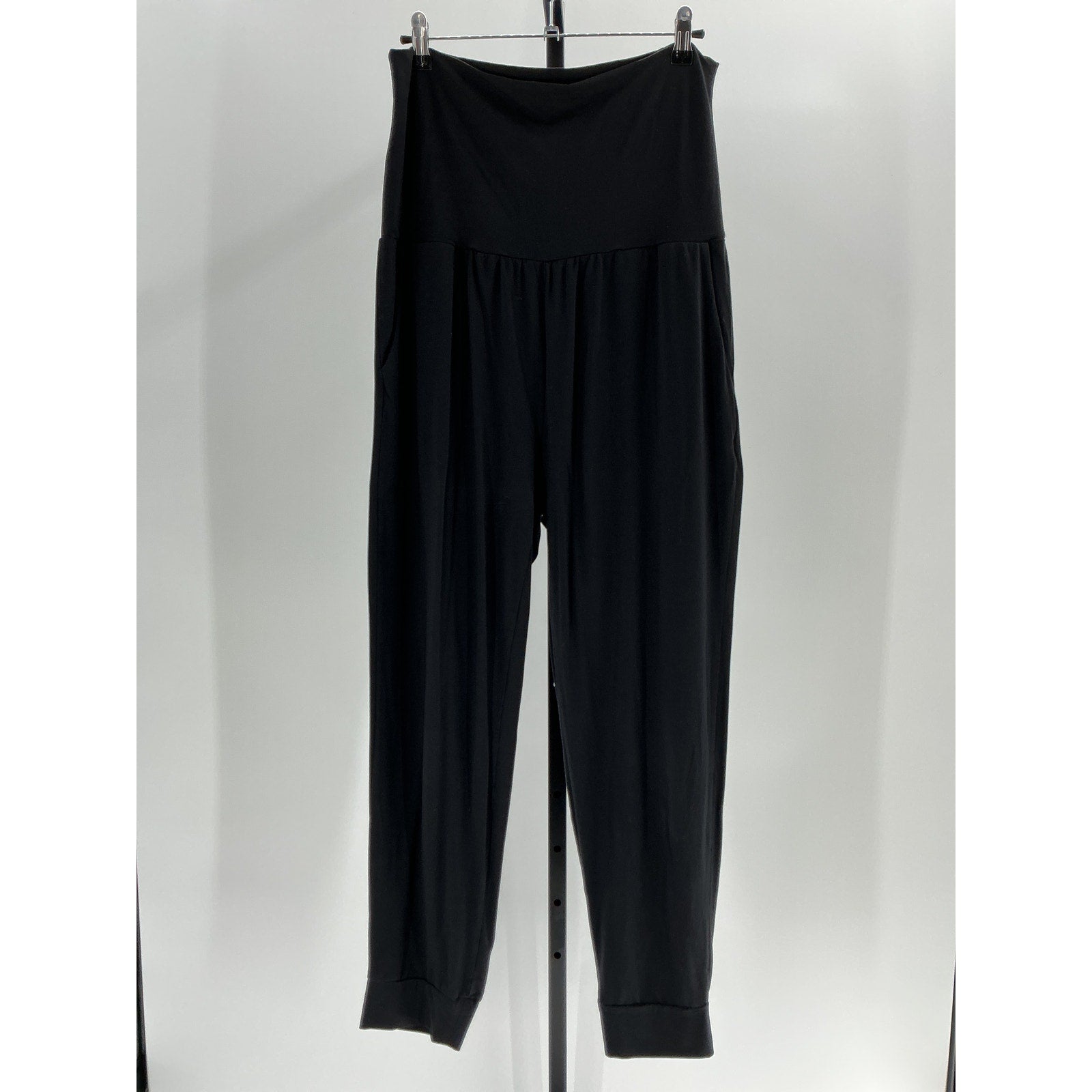 Hatch Black Tencel Over-Under-Easy-Pant Size M