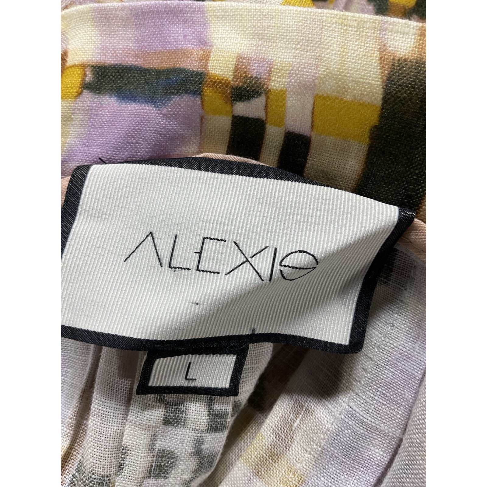 Alexis 'Nerea' White Skirt Size L
