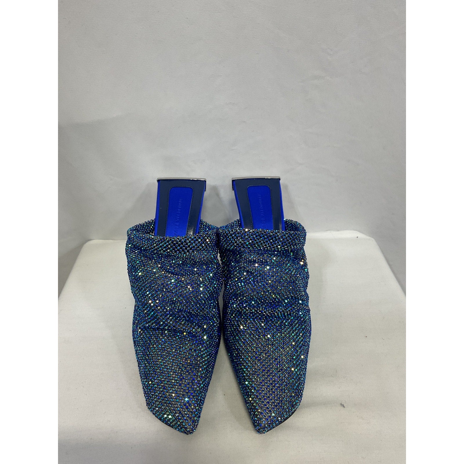 Benedetta Bruzziches 'Goliarda' Blue Satin Crystal-Embellished Chainmail Mules Size 6