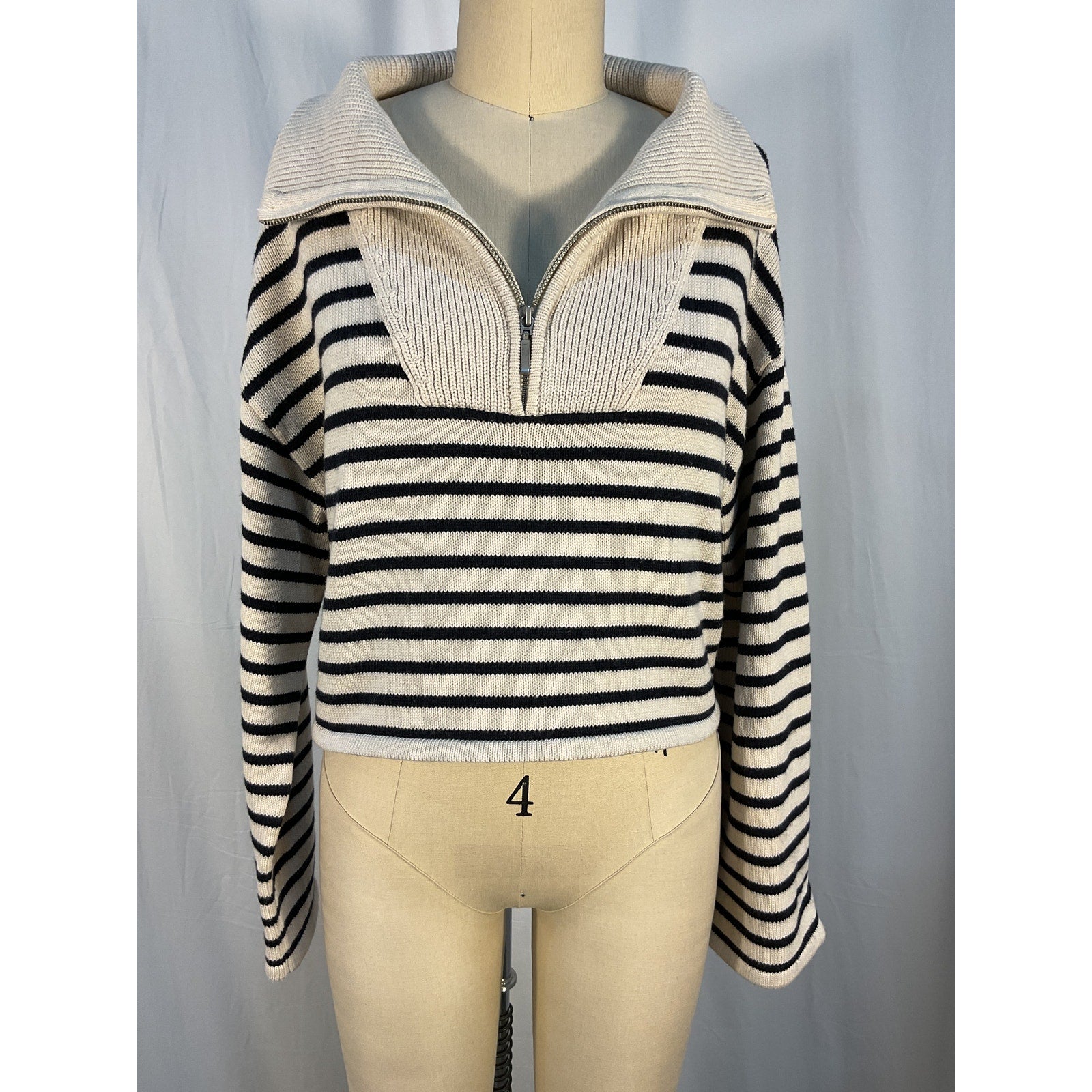 L'Academie 'Laila' White Striped Half Zip Sweater Size XS