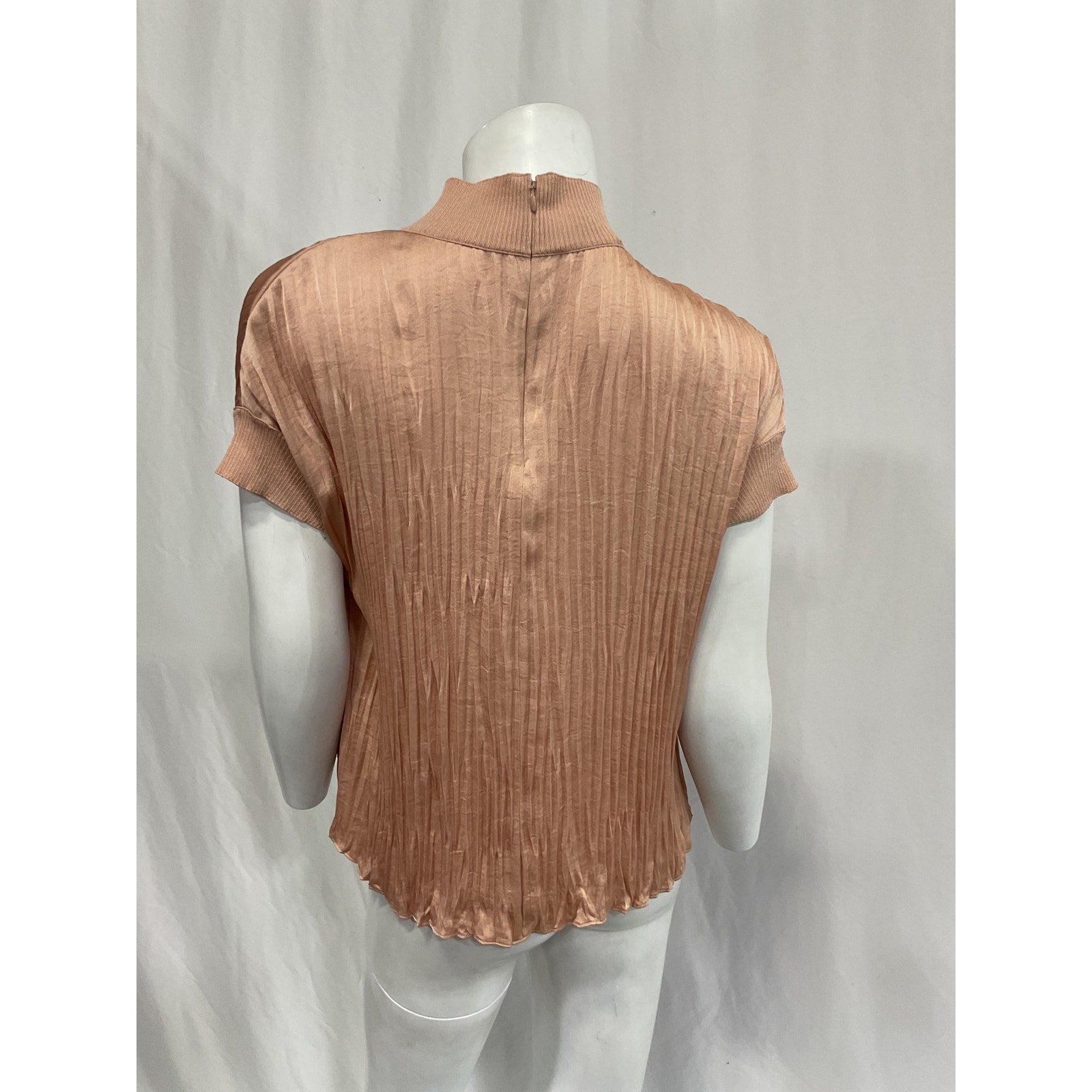 Vince Satin Pink Mockneck Short Sleeve Top Size XS
