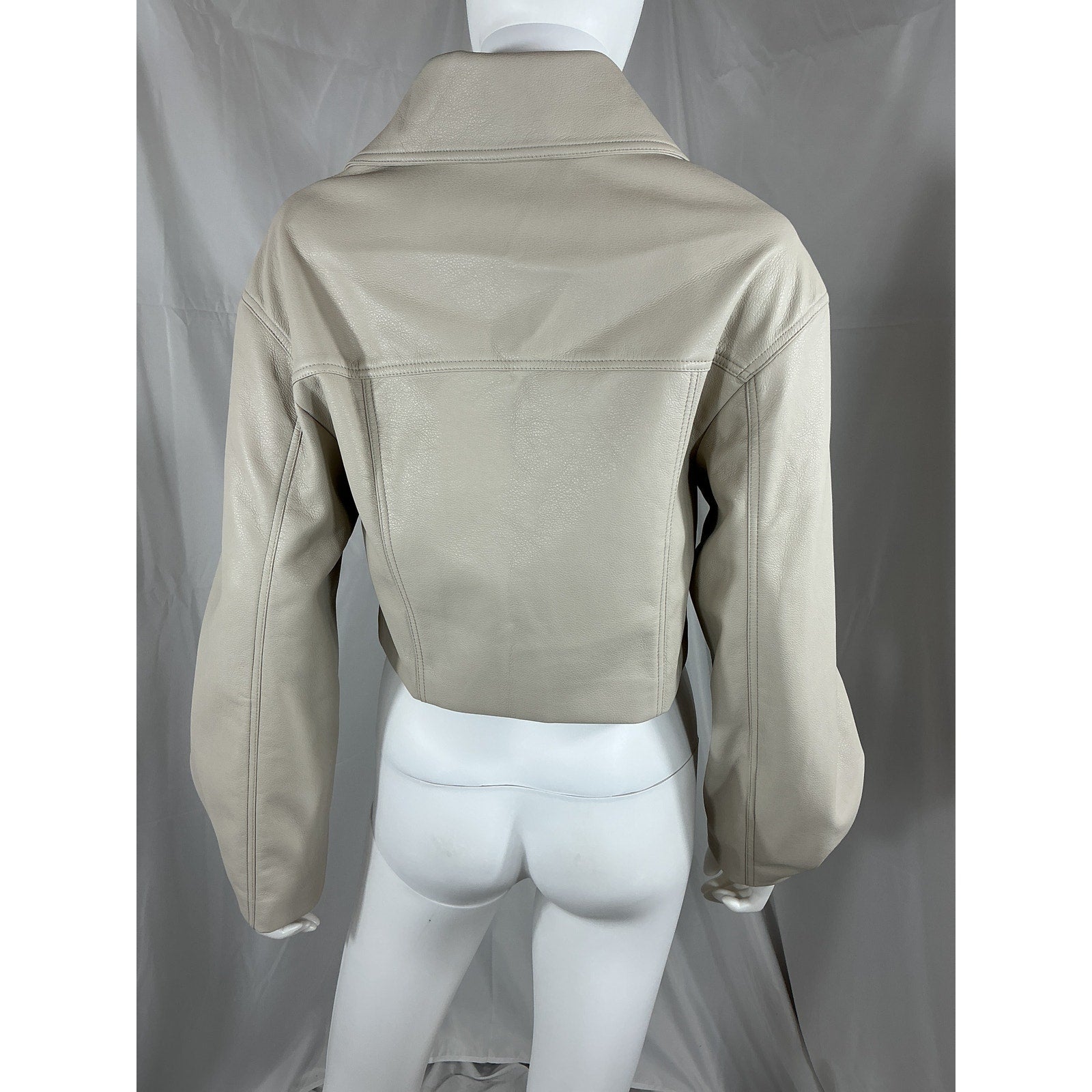 Astr The Label 'Tracy' White Polyurethane Jacket Size XS
